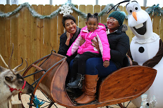 anna and elsa at eckerts