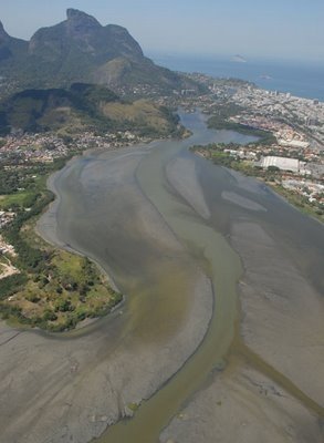 [lagoa_da_tijuca[1].JPG]