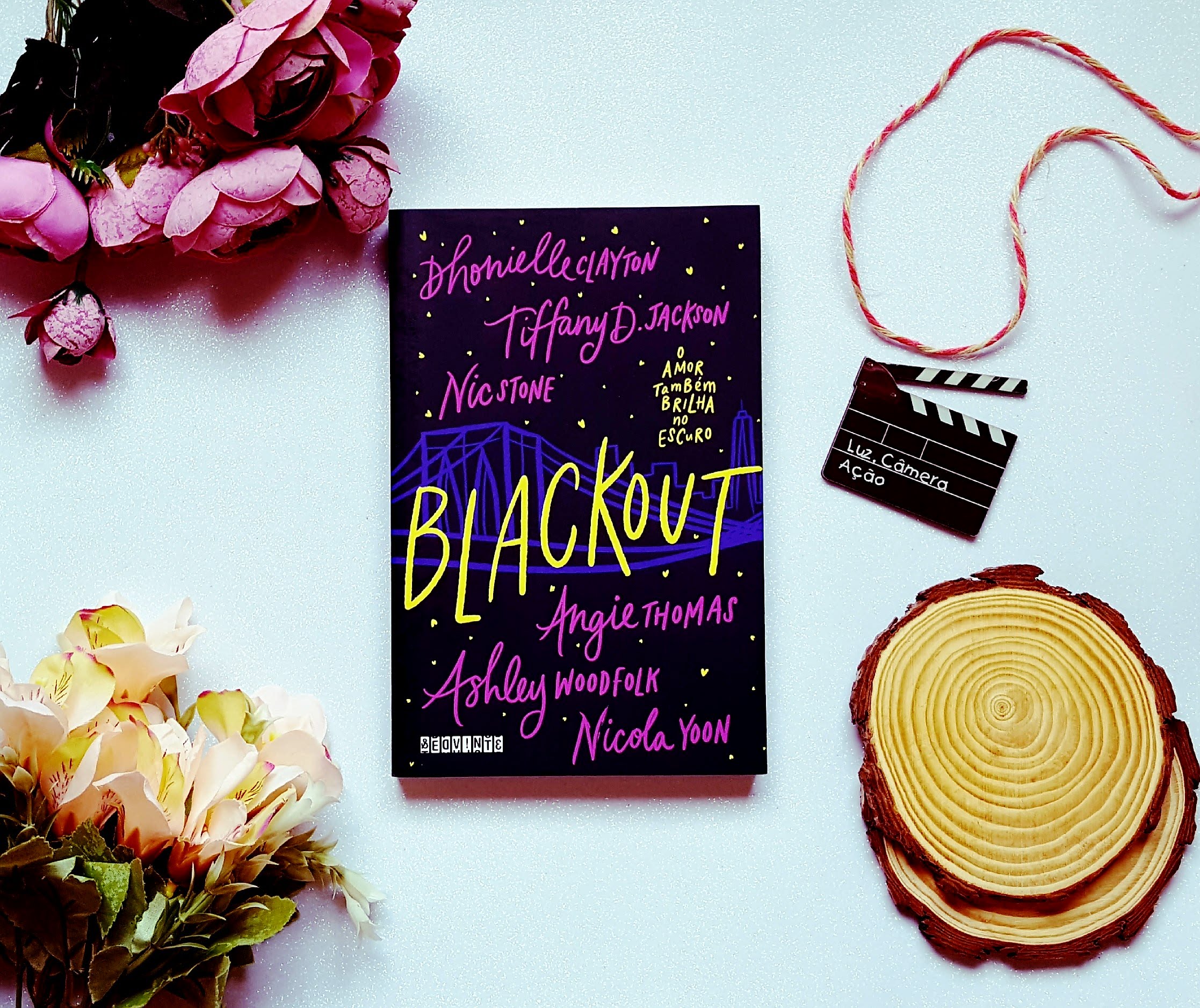 Blackout | Diversas autoras