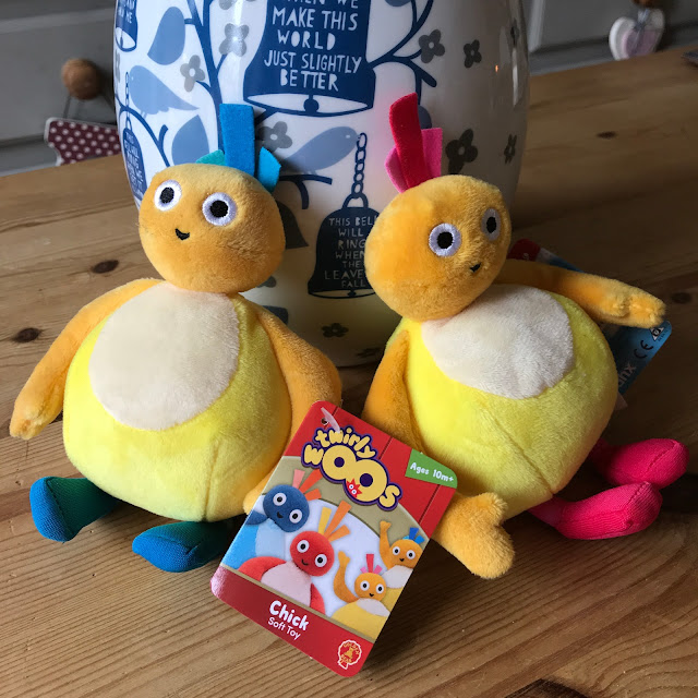 Chickadee and Chick Plush Toys - Twirlywoos