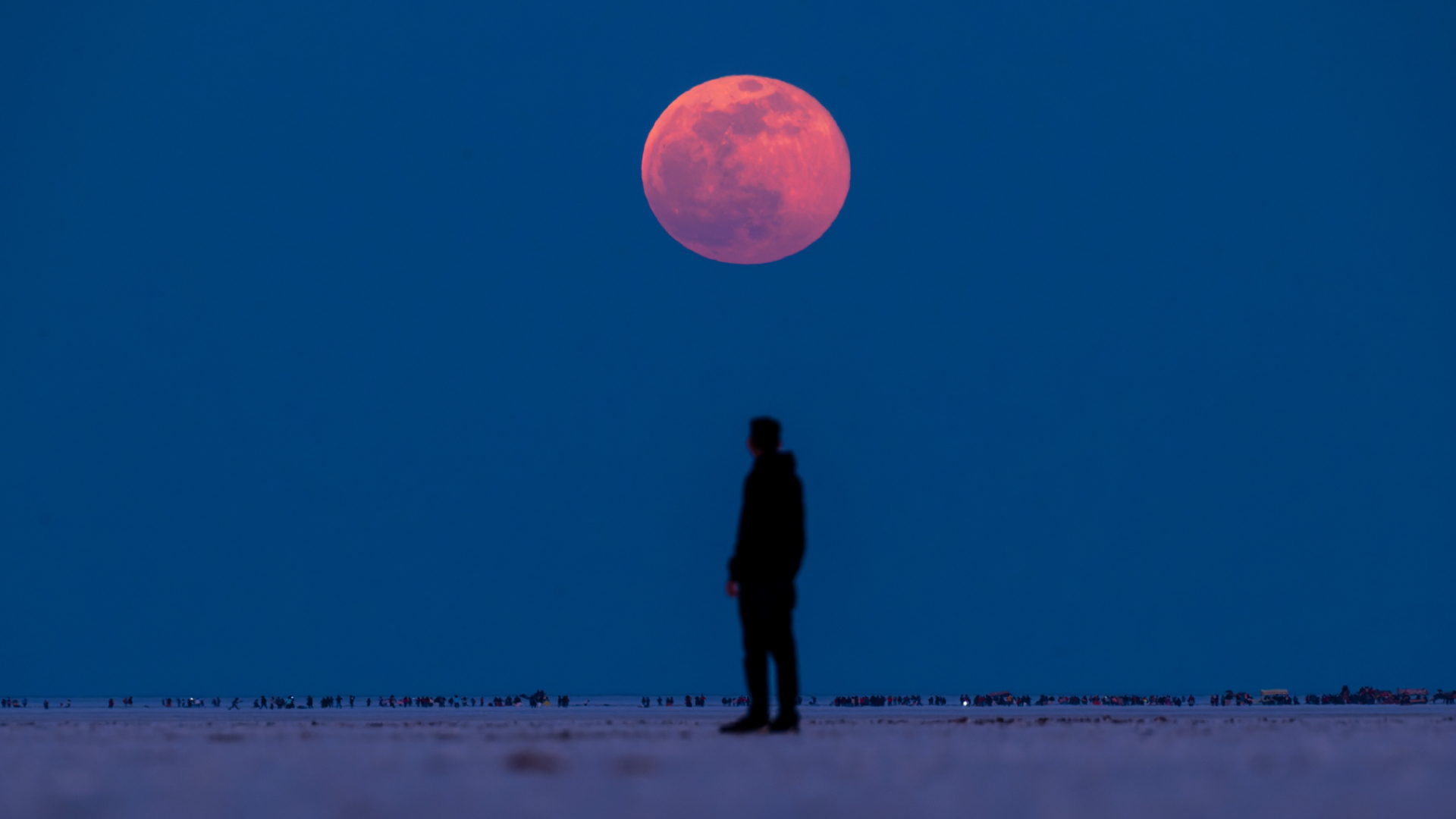 Kenapa Bulan Berwarna Merah? Ini Jawaban Ilmiah dan Simbolisnya