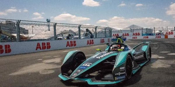 A Few Things To Know About Formula E Electric Car Racing