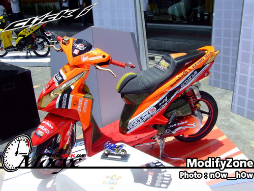 Vario 125 – Sepeda Motor Injeksi by Welovehonda.com