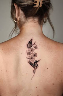 23 Gorgeous Minimalist Simple Line Art Upper Back Flower Tattoos
