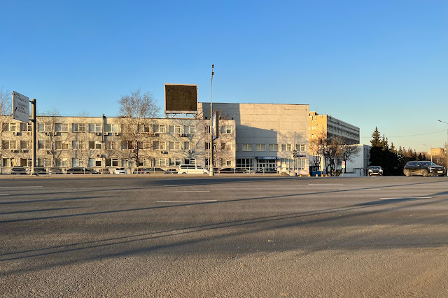 Волоколамское шоссе, Проектируемый проезд № 3959, площадка «Волоколамское» филиала «Западный» «Мосгортранс» – бывший 15-й автобусный парк