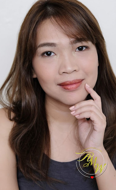 a photo of Nikki Tiu wearing Sleek MakeUP Metallic Matte Lip Cream in Copperplate Review