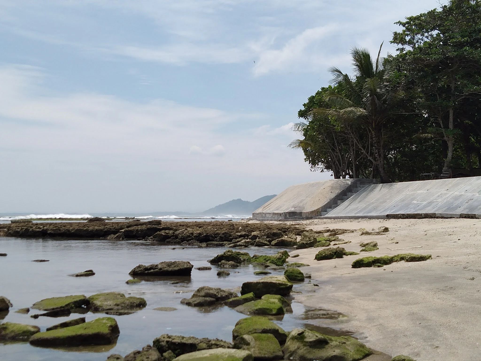 pantai karapyak lokasi pertama