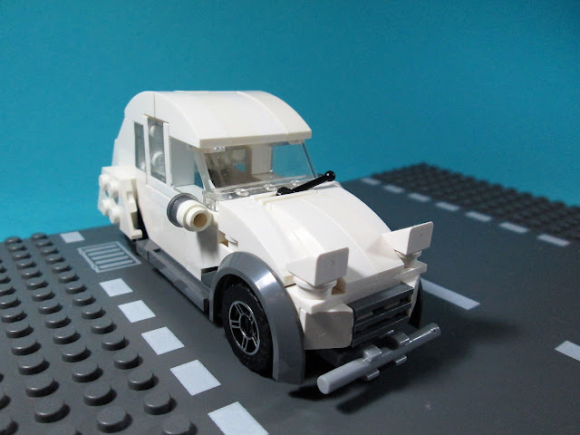 MOC LEGO Citroen 2CV Charleston