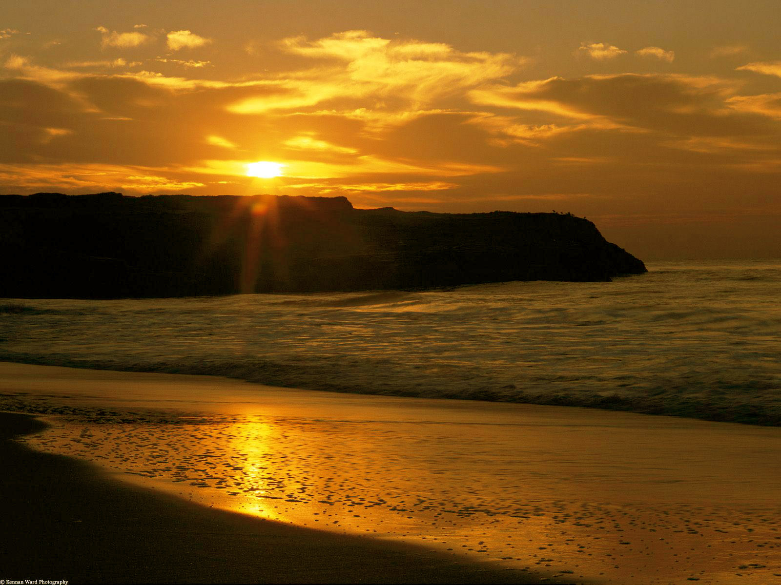 Download Top 40 Beautiful And Amazing Sunset Wallpapers In HD