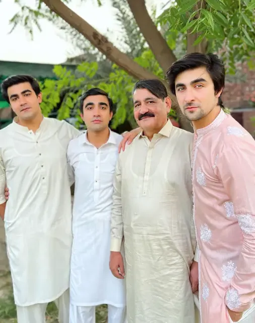 Khaqan Shahnawaz Brother & Father