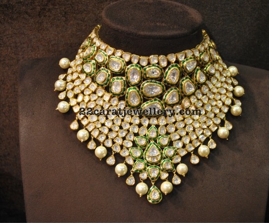 Flat Diamonds Kundan Set with Earrings