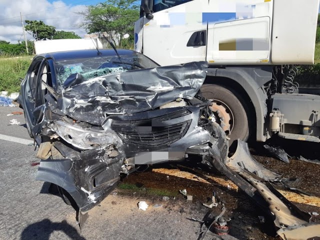  Grave Acidente deixa três mortos na BR-423  em Garanhuns no  Agreste de Pernambuco 