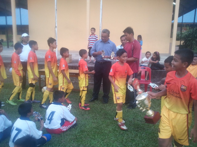 Pertandingan Bola Sepak Bawah 12 Tahun Peringkat Zon 