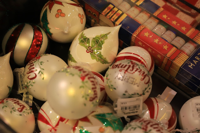 Kerstversiering in de Bijenkorf, foto classic cars and lifestyle