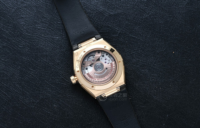 Omega Constellation Master Chronometer 39 мм золотой корпус Реплика часов