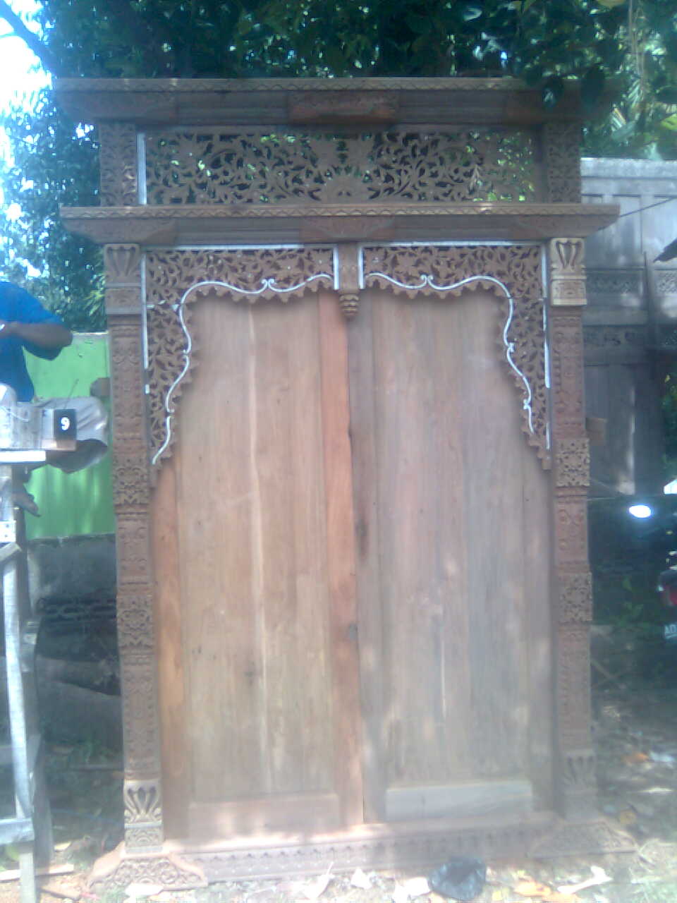 indonesian wood craft