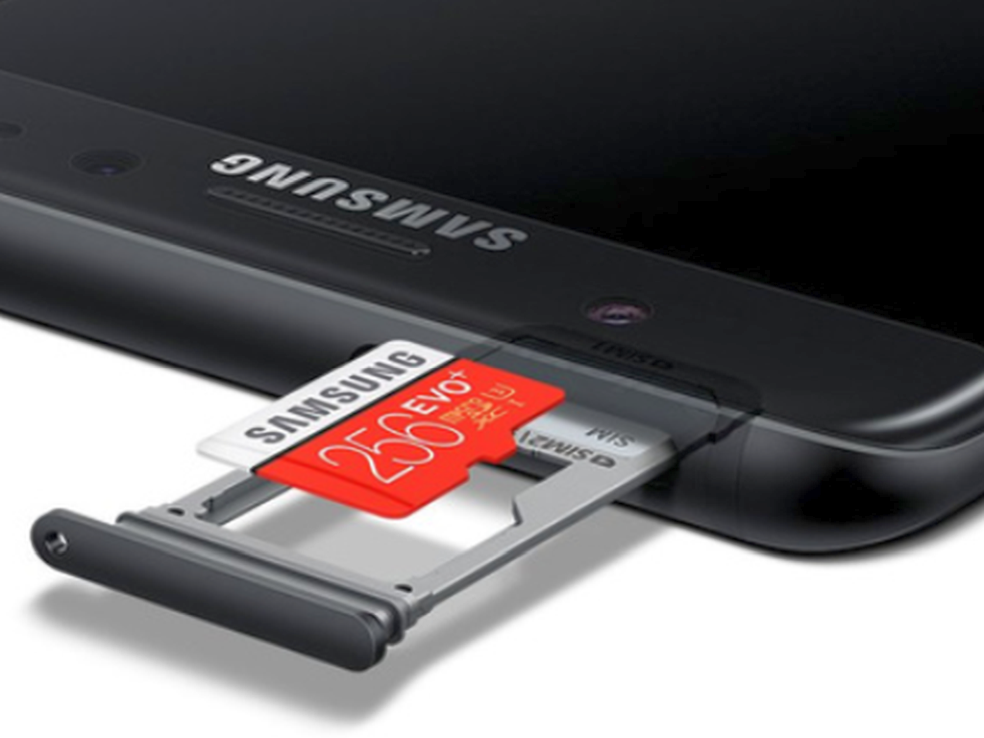 How to Remove Dual SIM Card on Galaxy S8 | Galaxy S8 Manual Tutorial