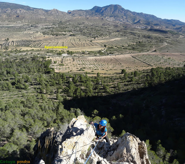 Via Ferrata y ascensión al Pico en la Sierra de Lúgar