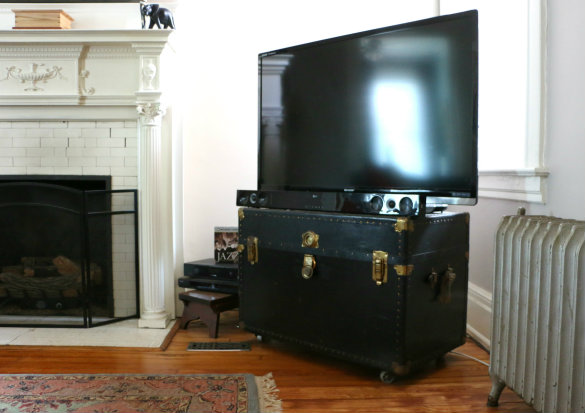 Before &amp; After: From Throw-away Trunk to Repurposed TV ...