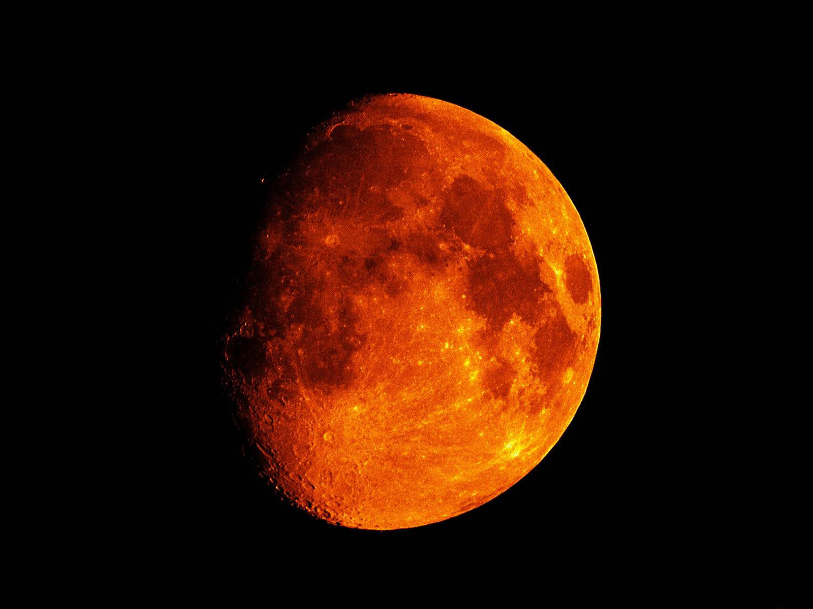 Free Download "Red Moon" Wallpaper - Free Astronomy Wallpapers