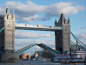 Pic of Tower Bridge, London