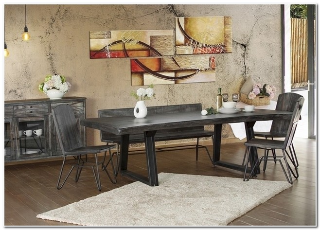 50 The Best Touch of Rustic Dining Room Table for Your House #diningroom #homedecor #homedesign #rusticdiningroom #tablediningroom