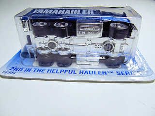 hot wheels yamaha hiway hauler chrome base