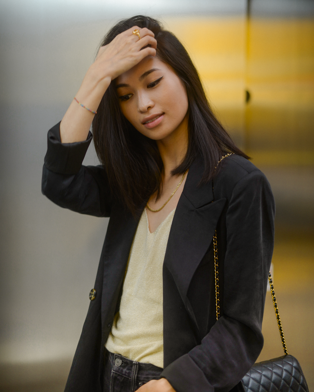 Blazer coat outfit, simple beige and black outfit / Personal Style Blog by Van Le / FOREVERVANNY.com