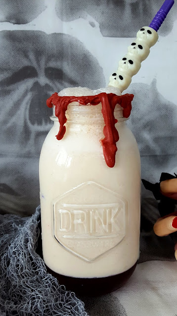 Poisoned apple Halloween milkshake