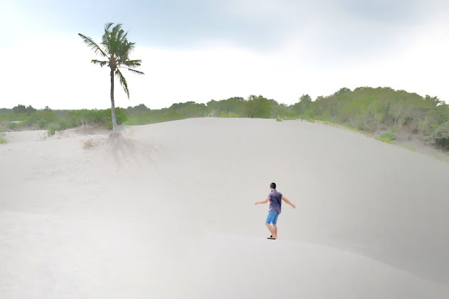 sandboarding Gumuk Pasir Parangkusumo