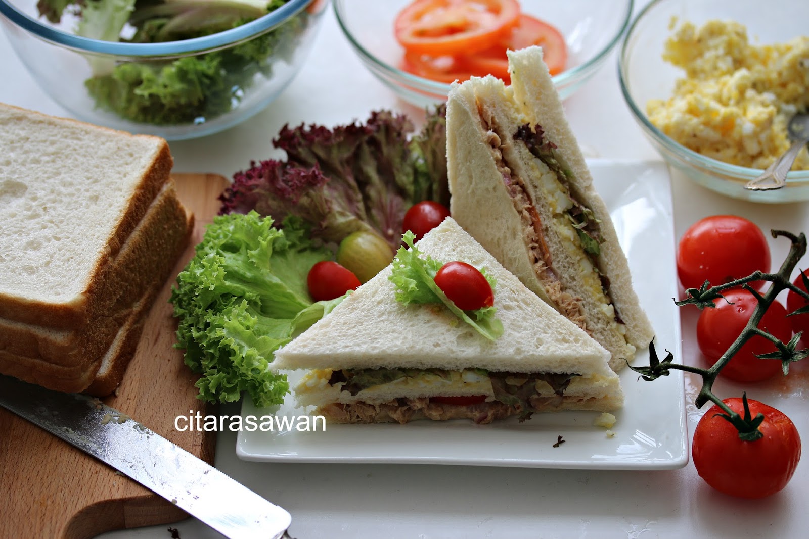 Sandwich Telur dan Tuna Mayo / Eggs and Tuna Mayo Sandwich 