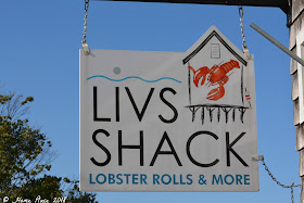 Liv's Shack Sign