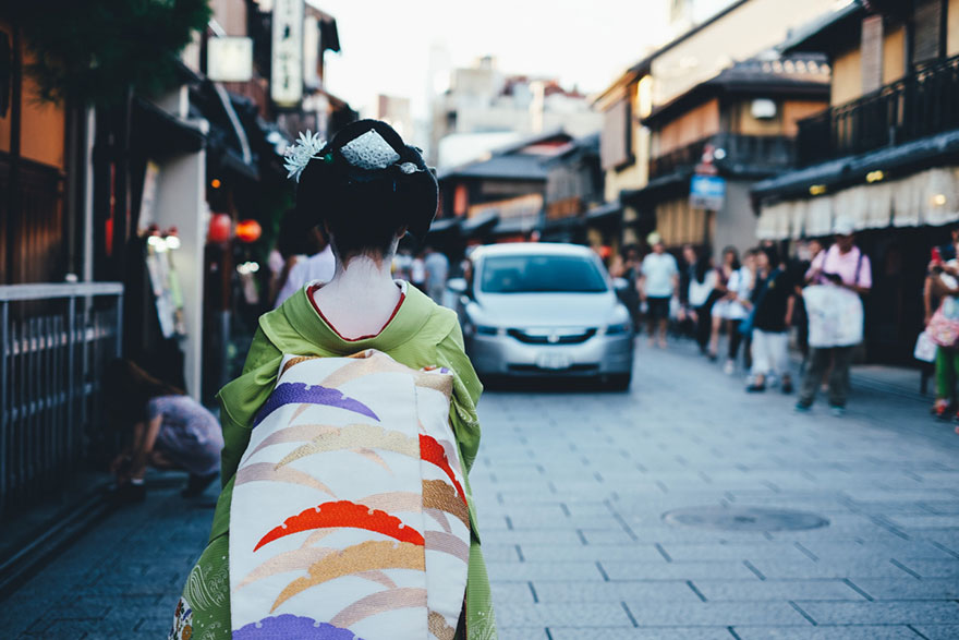 Japanese Photographer Documents The Beauty Of Everyday Life In Japan