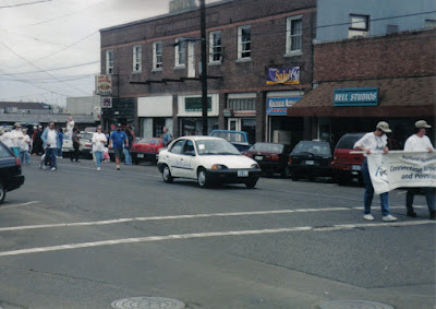 Portland General Electric 1996 Solectria Force in the Days in the Park Parade in Rainier, Oregon, on July 11, 1998