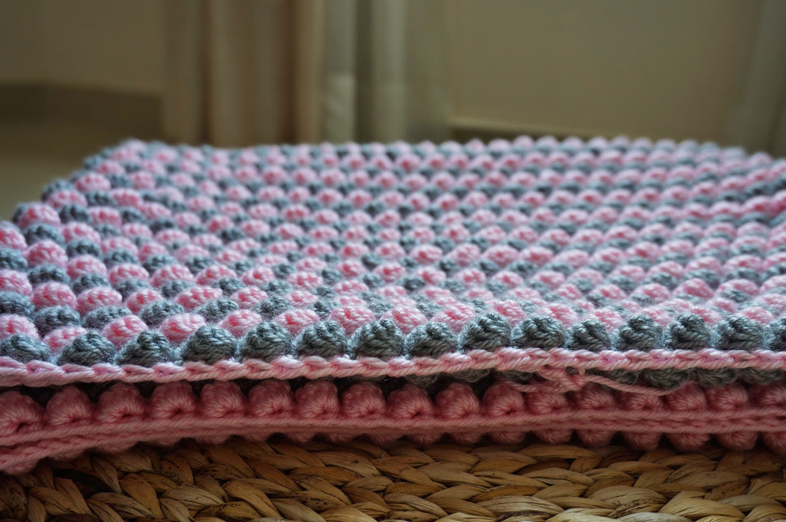 How to crochet the bobble stitch blanket