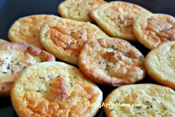 The Best No-Carb Cloud Bread with Only 4 Ingredients