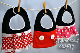 Mickey and Minnie baby bib tutorial