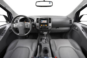 Interior view of the 2016 Nissan Frontier