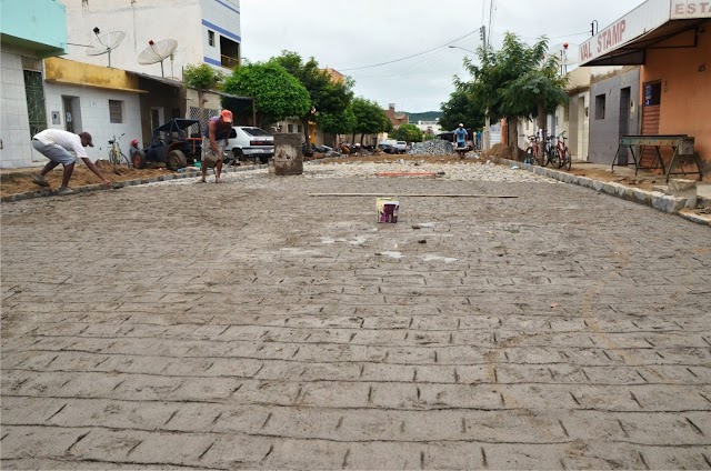 Ruas Paraná, Bahia e Belo Horizonte recebem pavimentação