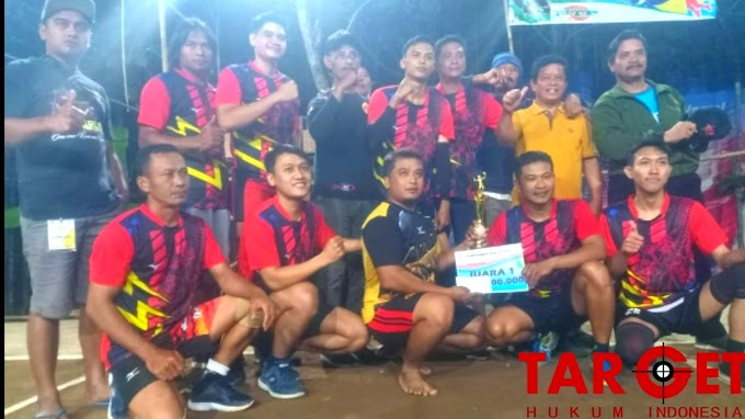 Masuki Final Turnamen Bola Voli Grasak Cup 2022, Juara Satu Diraih Tim Kauman & Juara Dua Tim Jambangan