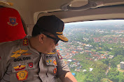 Jelang Malam Tahun Baru, Kapolda Bali Laksanakan Patroli Udara