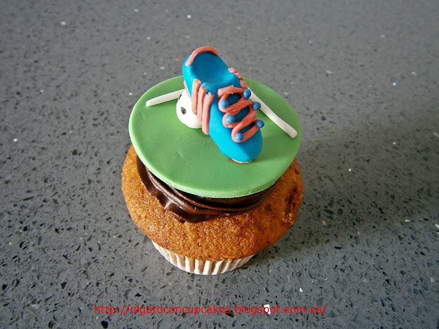 CUPCAKES FUTBOL HOMENAJE A LA ROJA