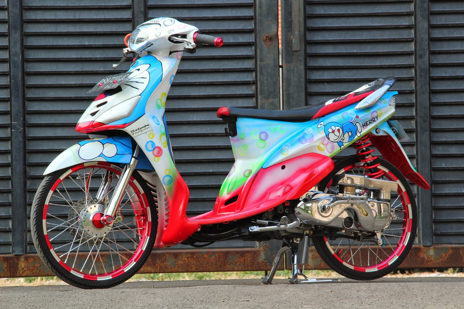 4 Sosok Doraemon Di Yamaha Mio 20 Wallpaper Car And Motorcycle