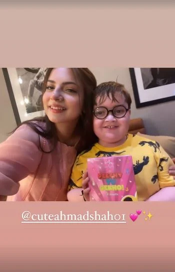 Iqra Aziz and Dananeer Smiling Pictures from JPL