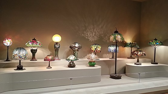 Collezione di lampade Tiffany del Museo di belle arti della Virginia