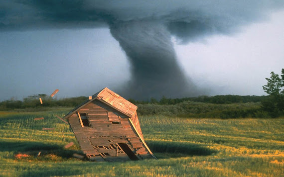 foto badai, foto tornado, gambar tornado