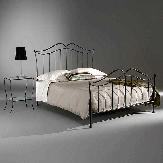 http://www.portobellostreet.es/mueble/8542/Cama-De-Forja-Klevia