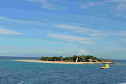 Pulling up to South Sea Island (dsc )