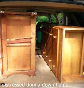 vintage dressers, vintage finds