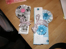 no envelopes just folded with ribbon